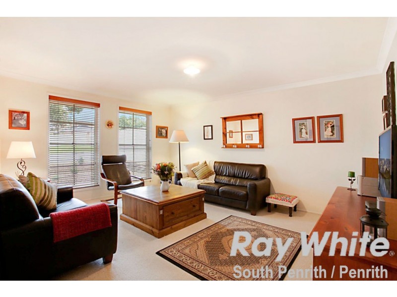 100 Laycock Street, Cranebrook NSW 2749