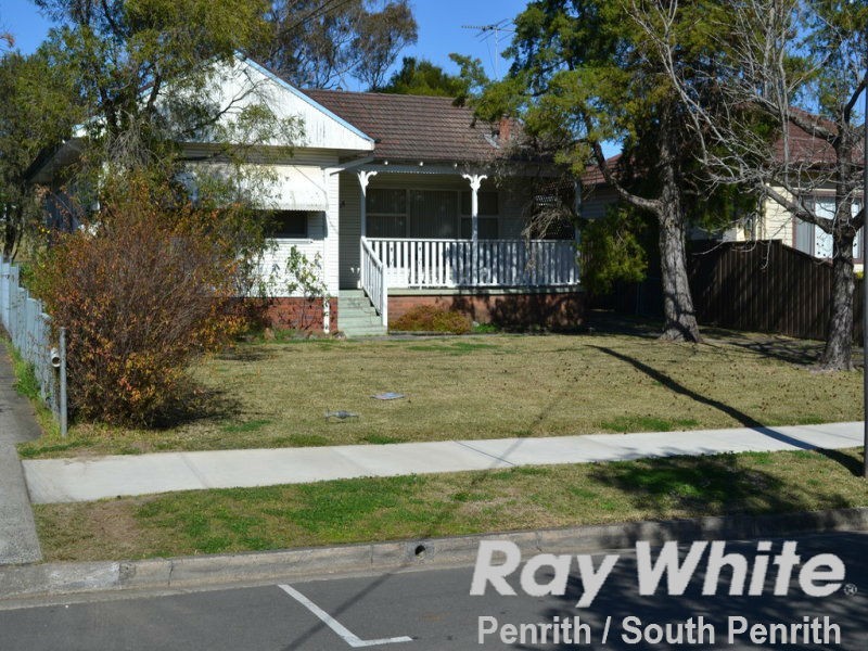 18 Hope Street, Penrith NSW 2750