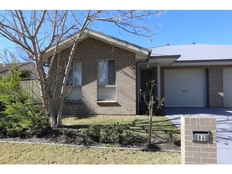 86 York Road, South Penrith NSW 2750