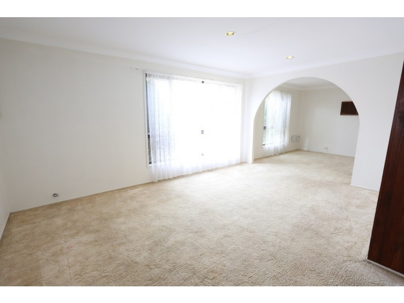 1 Callisto Drive, Cranebrook NSW 2749