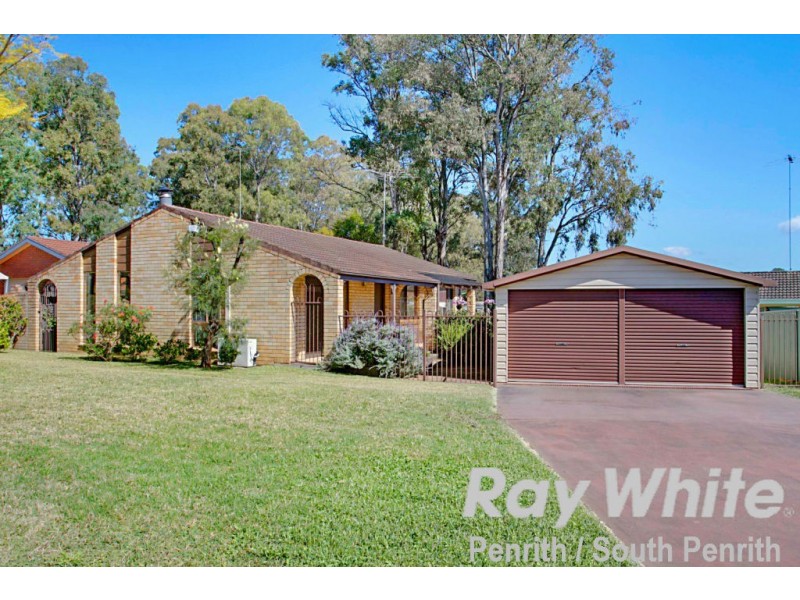 8 Pavey Place, Cranebrook NSW 2749