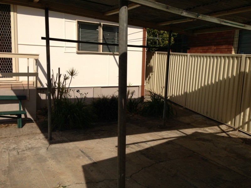 104 Richmond Road, Cambridge Park NSW 2747