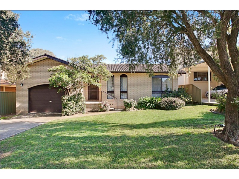 7 Lowanna Drive, South Penrith NSW 2750