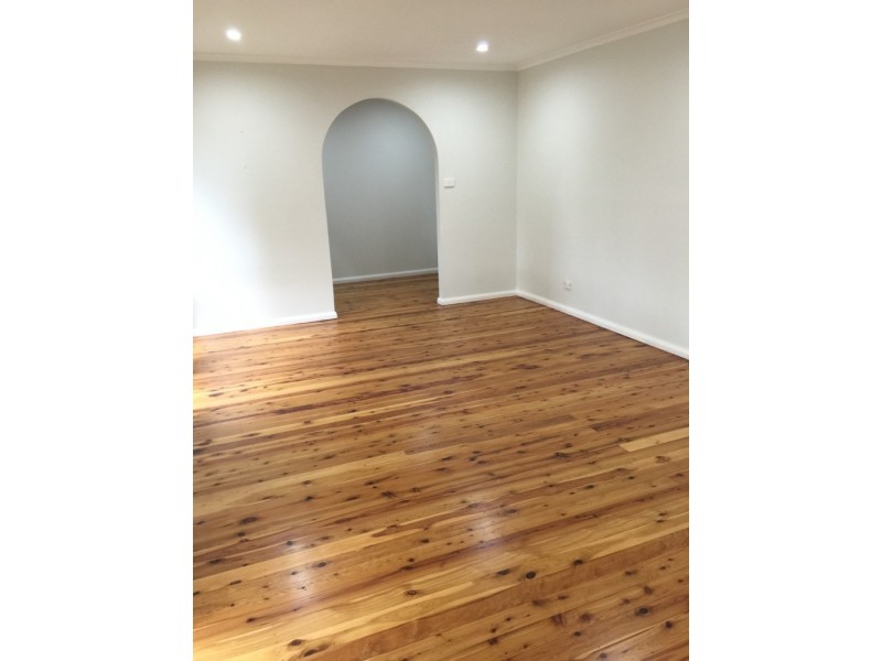 7 Lowanna Drive, South Penrith NSW 2750