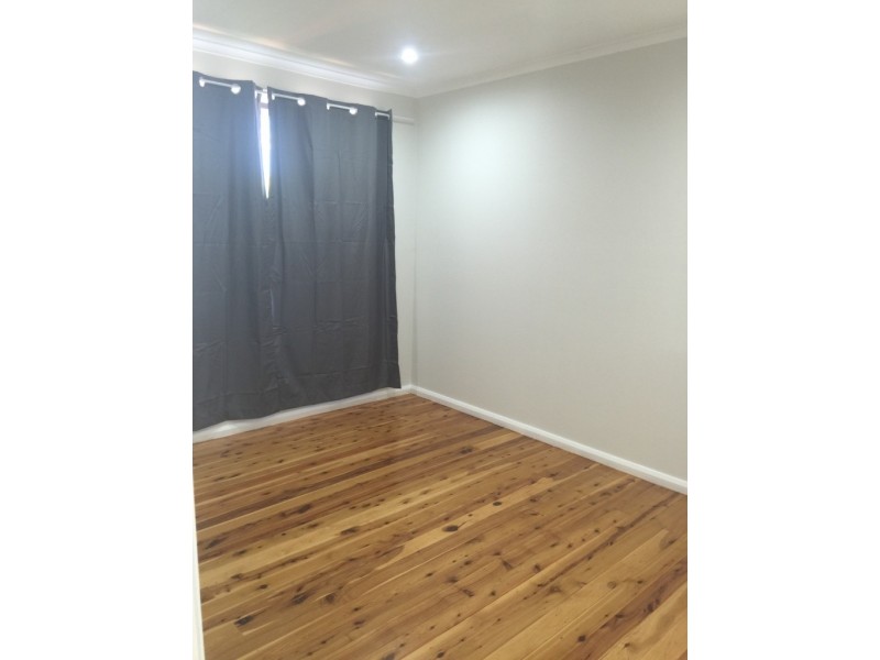 7 Lowanna Drive, South Penrith NSW 2750