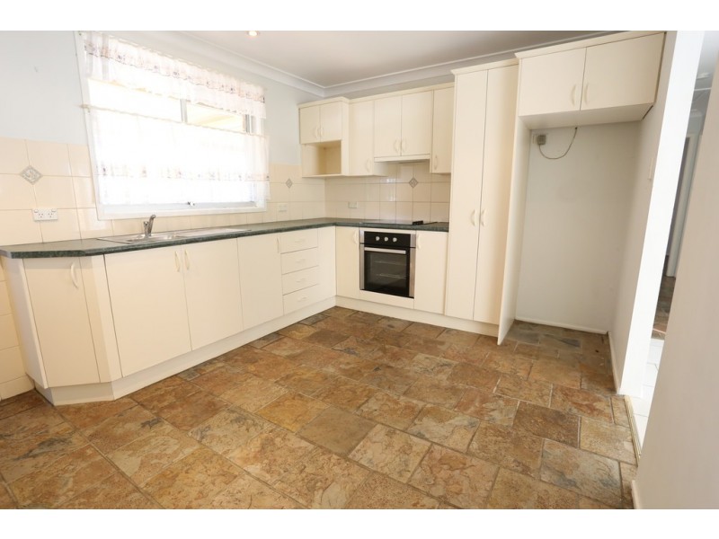 4 Ravenglass Place, Cranebrook NSW 2749