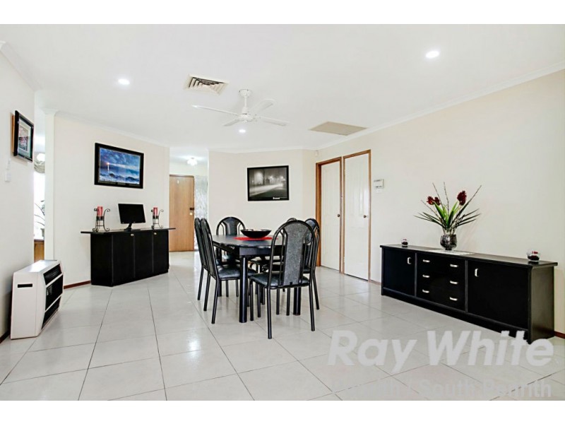 3 Clayton Way, Claremont Meadows NSW 2747