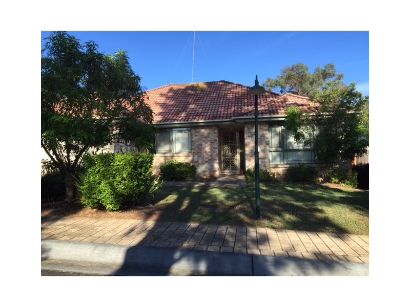 4/41 Regentville Road, Glenmore Park NSW 2745