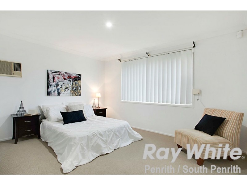 1/114 Sunflower Drive, Claremont Meadows NSW 2747