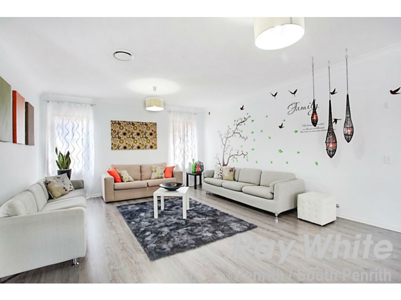 2 Iluka Road, Claremont Meadows NSW 2747