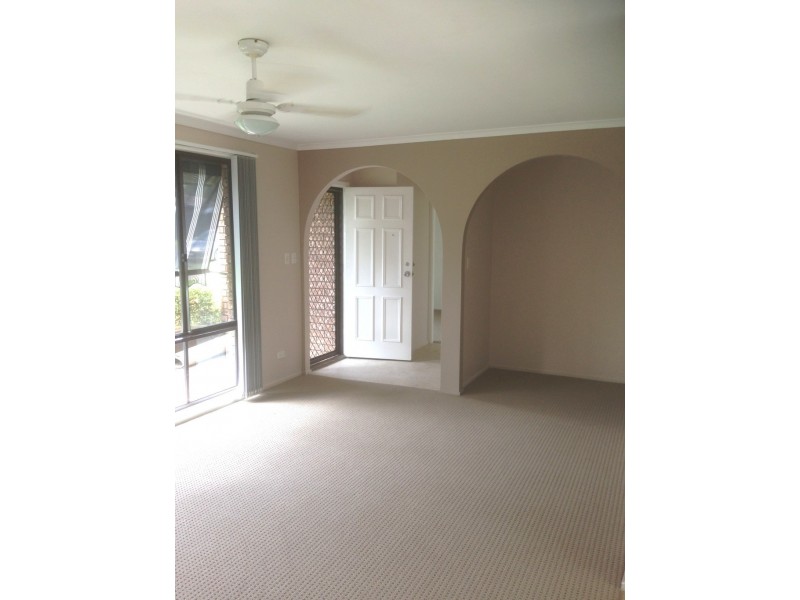 16 Titania Place, Cranebrook NSW 2749