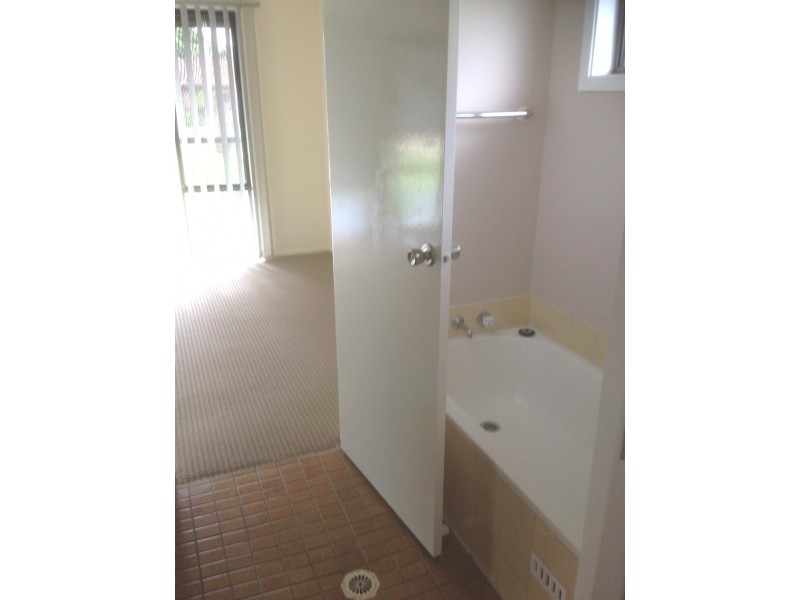 16 Titania Place, Cranebrook NSW 2749