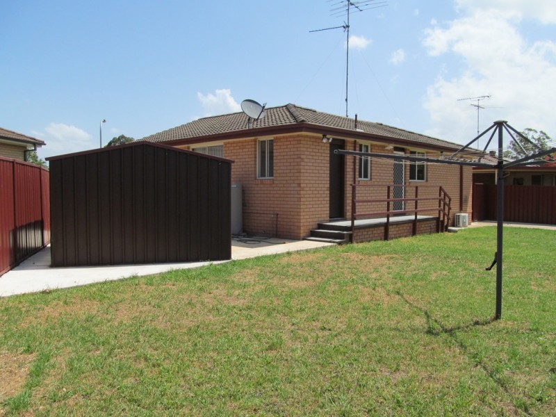 4 Friedmann Place, South Penrith NSW 2750