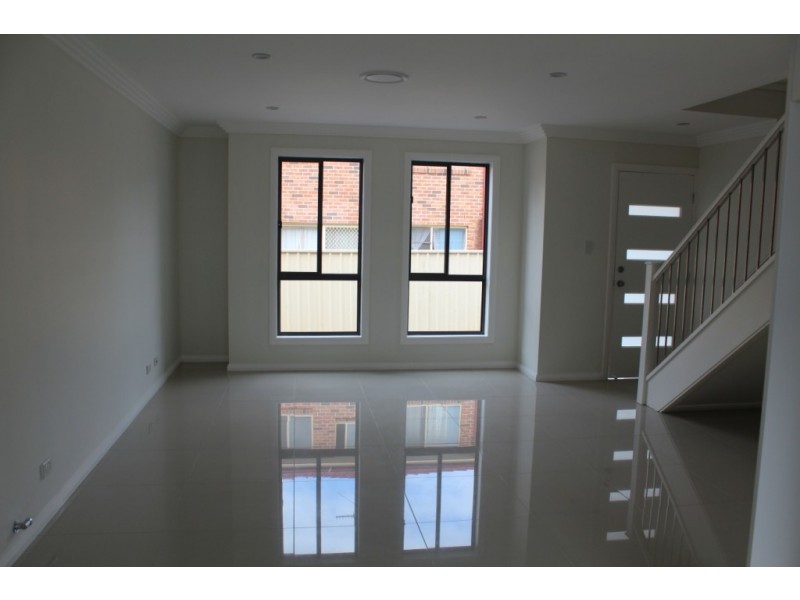 2/40 First Street, Kingswood NSW 2747