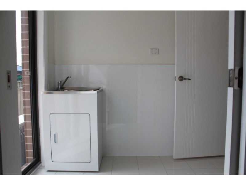 2/40 First Street, Kingswood NSW 2747