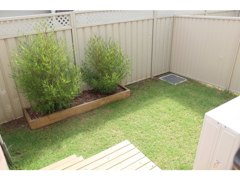 2/40 First Street, Kingswood NSW 2747