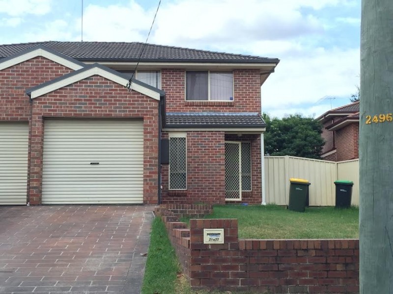 2/33 Barber Avenue, Penrith NSW 2750