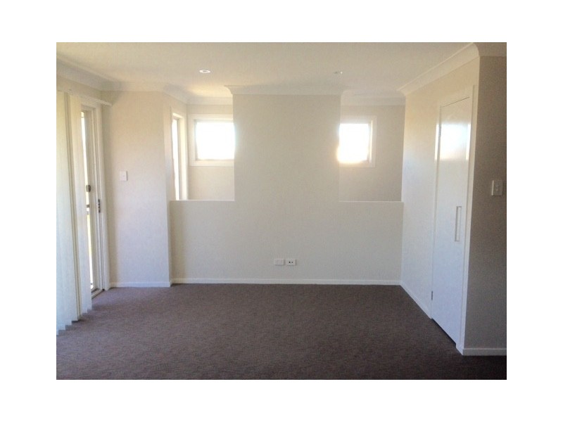 12B Sydney Smith Drive, Penrith NSW 2750