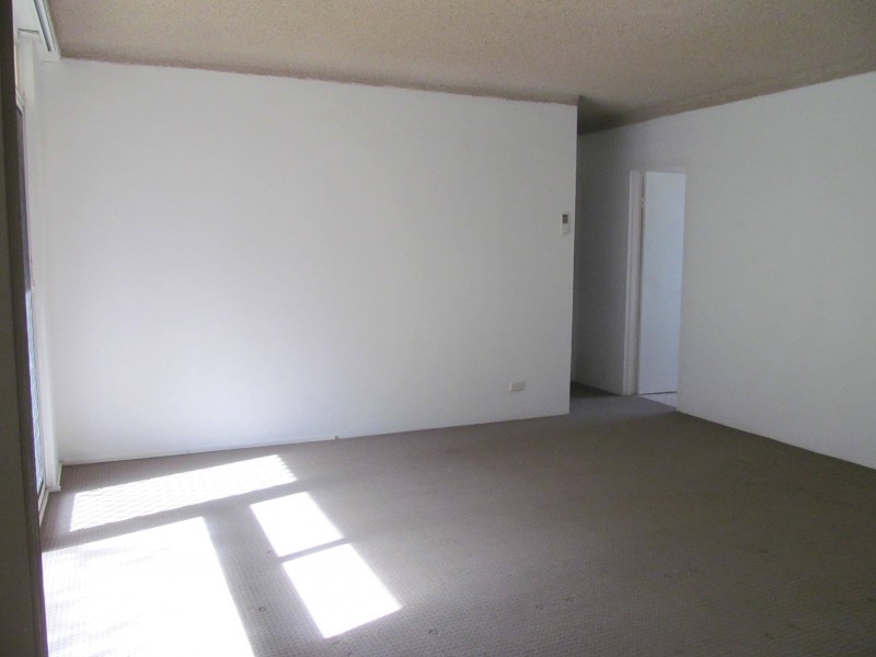 1/4-6 Dent Street, Jamisontown NSW 2750