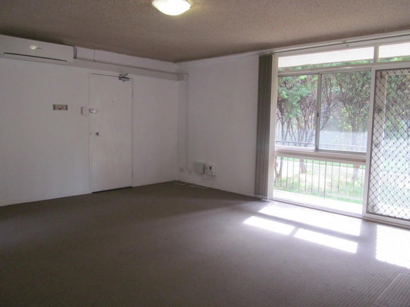 1/4-6 Dent Street, Jamisontown NSW 2750