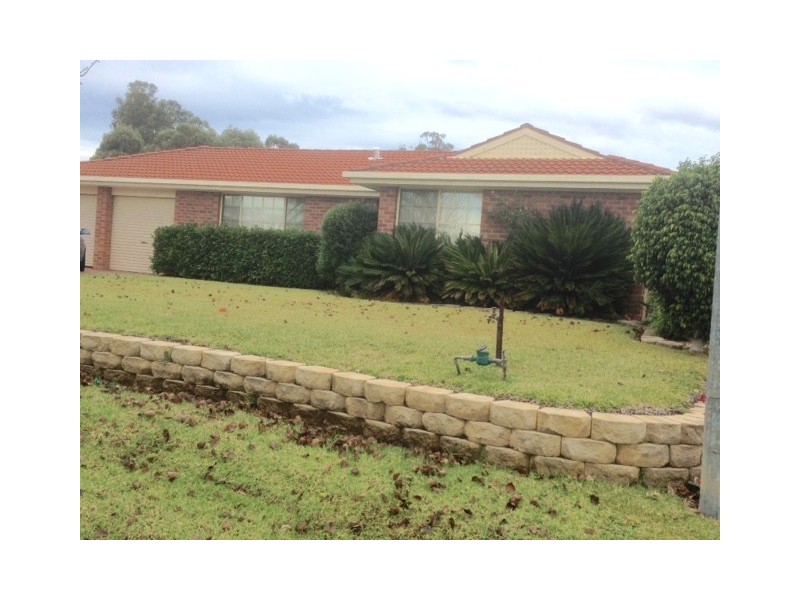 8 Ottawa Close, Cranebrook NSW 2749