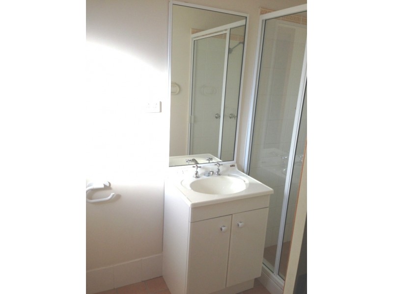 2/98-100 Copeland Street, Penrith NSW 2750