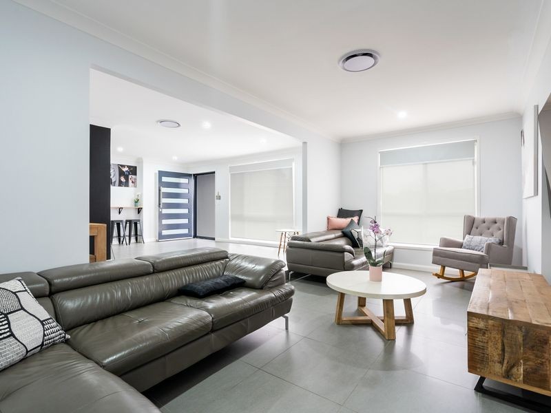 12 Haleluka Crescent, Plumpton NSW 2761