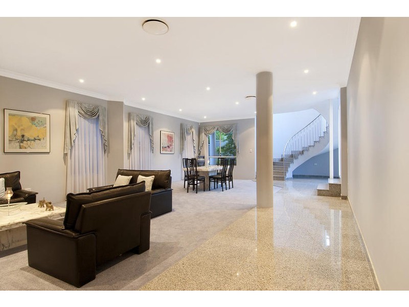 11  Whitfield Parade, Hurstville Grove NSW 2220