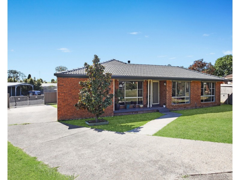 9 Marowin Place, Wauchope NSW 2446