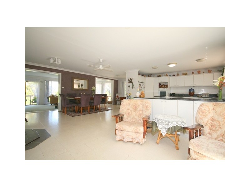 37 Cowarra Close, King Creek NSW 2446