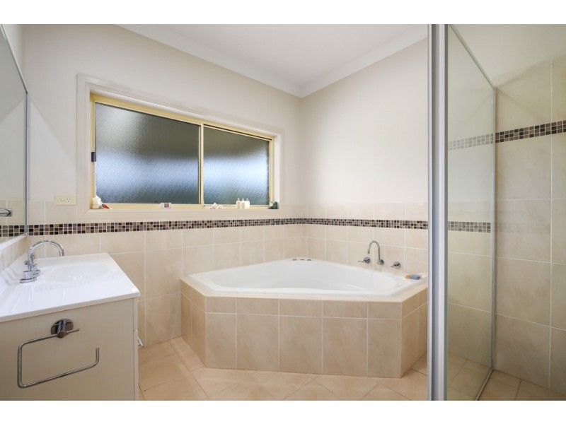 13 Moncrieff Close, King Creek NSW 2446