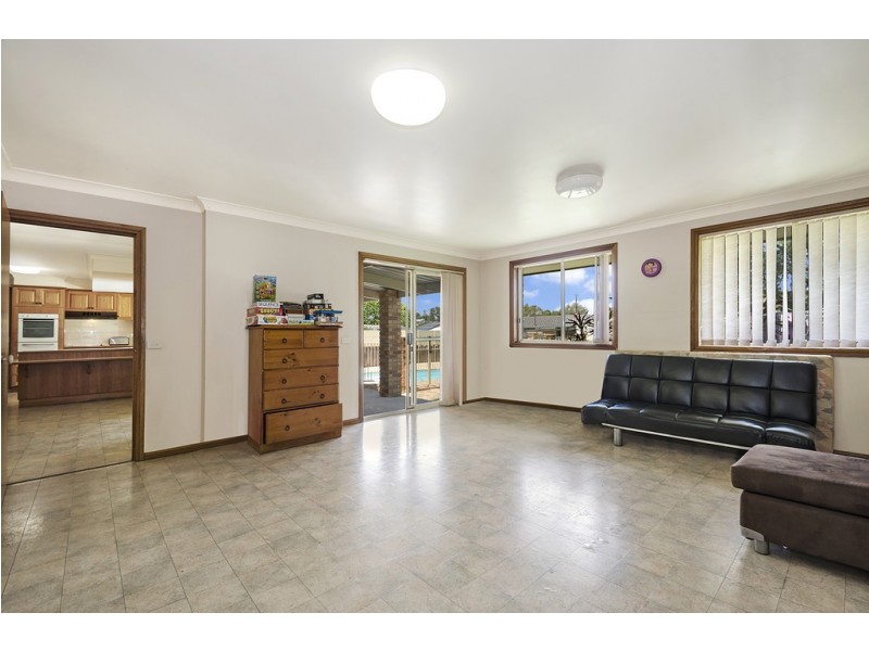 14 Clareville Avenue, Wauchope NSW 2446