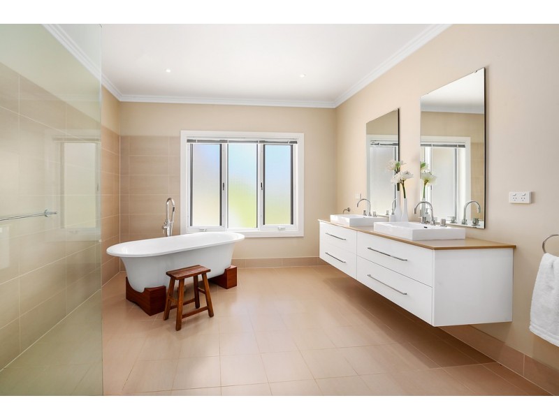 27 Isabel Place, Wauchope NSW 2446