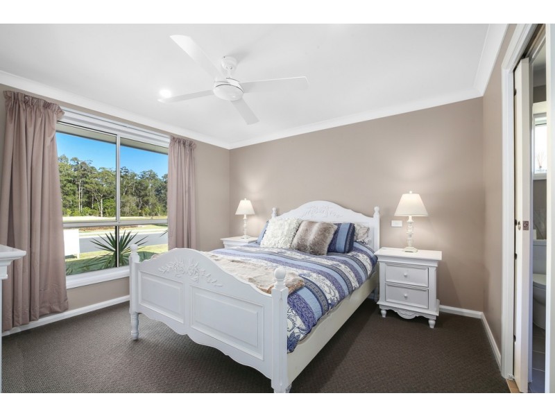 54 Glenview Drive, Wauchope NSW 2446