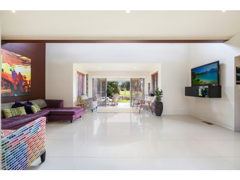 11 Eric Drive, King Creek NSW 2446