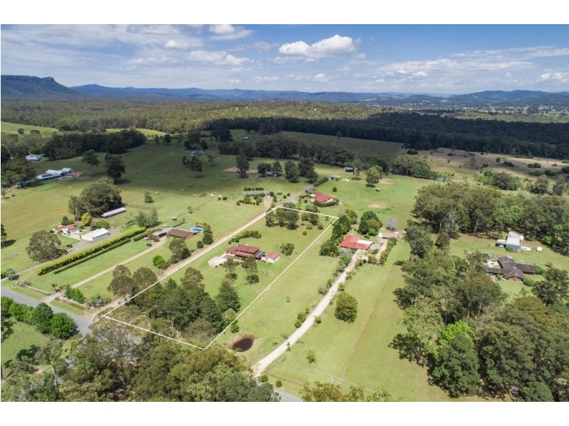 98 Yippin Creek Road, Wauchope NSW 2446