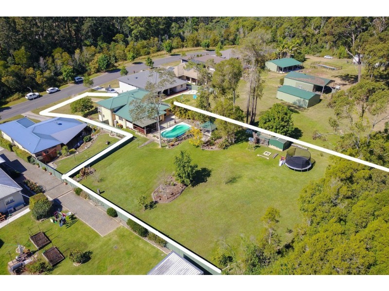 35 Riverbreeze Drive, Wauchope NSW 2446