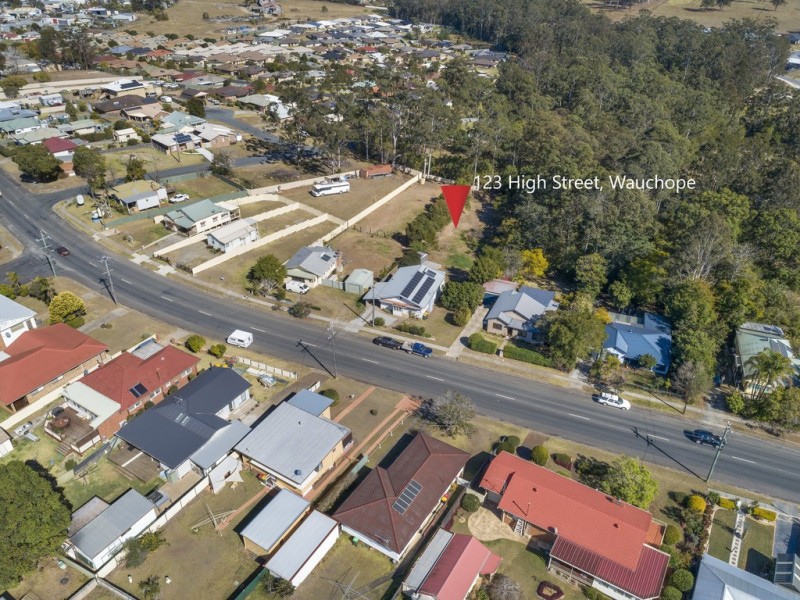 123 High Street, Wauchope NSW 2446