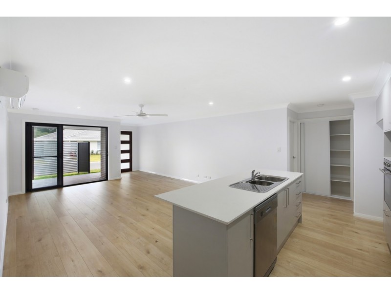 1 Lemongrass Circuit, Wauchope NSW 2446