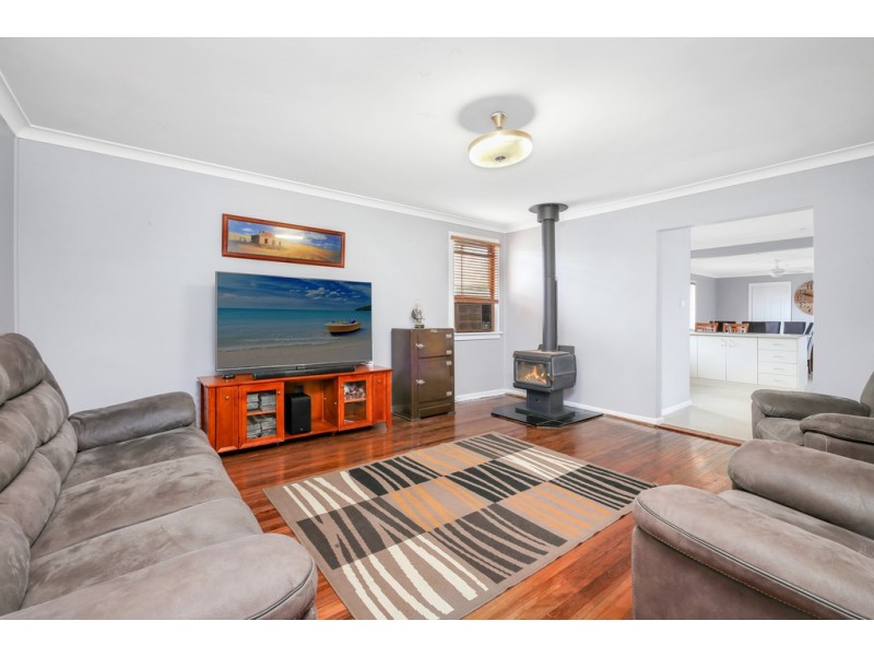 8 Stephen Street, Wauchope NSW 2446