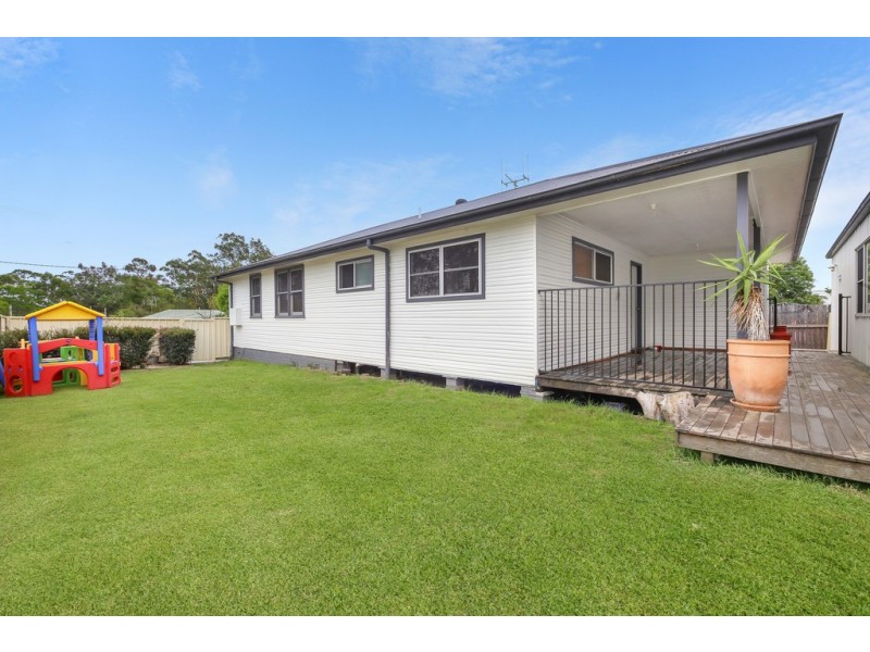 8 Stephen Street, Wauchope NSW 2446