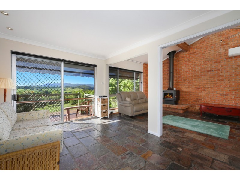 189 Pipeclay Road, Beechwood NSW 2446