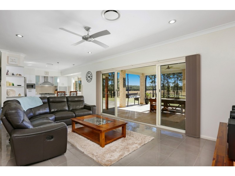 48 Hosking Road, Blackmans Point NSW 2444