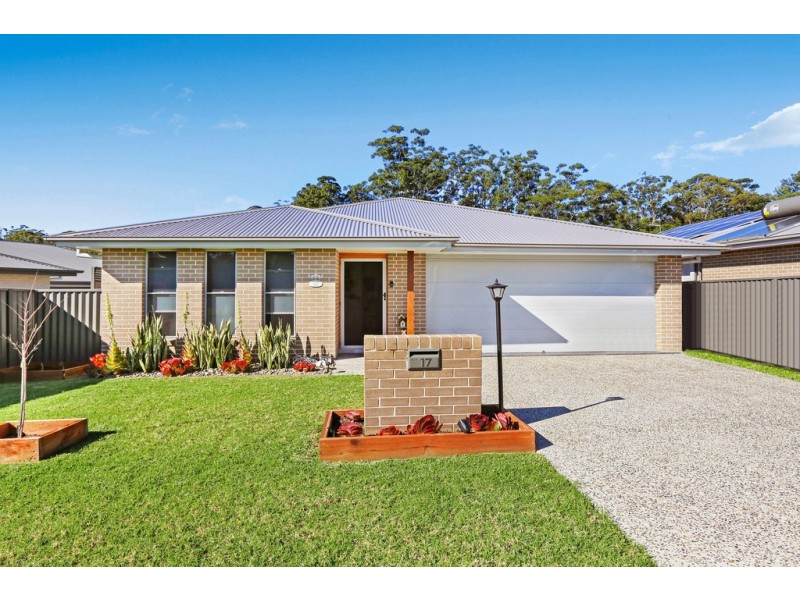 17 Saffron Avenue, Wauchope NSW 2446