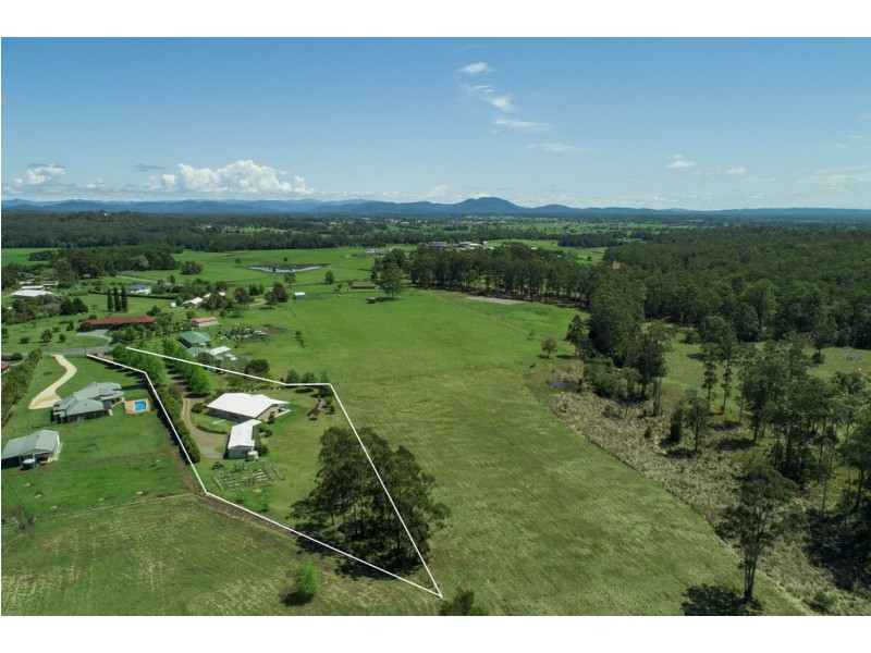 52 Berowra Place, King Creek NSW 2446