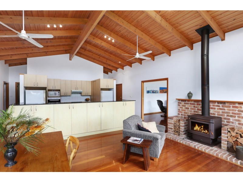 52 Berowra Place, King Creek NSW 2446