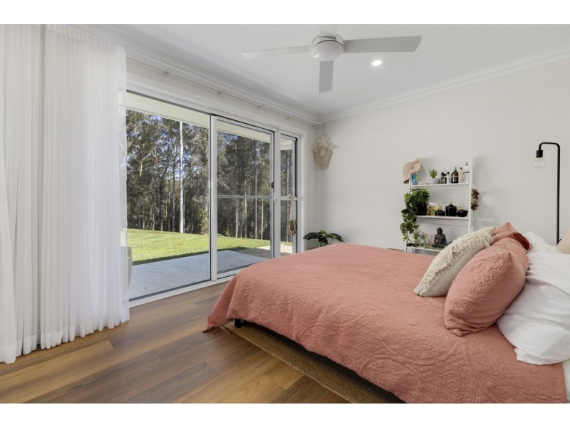 19 Harriet Place, King Creek NSW 2446