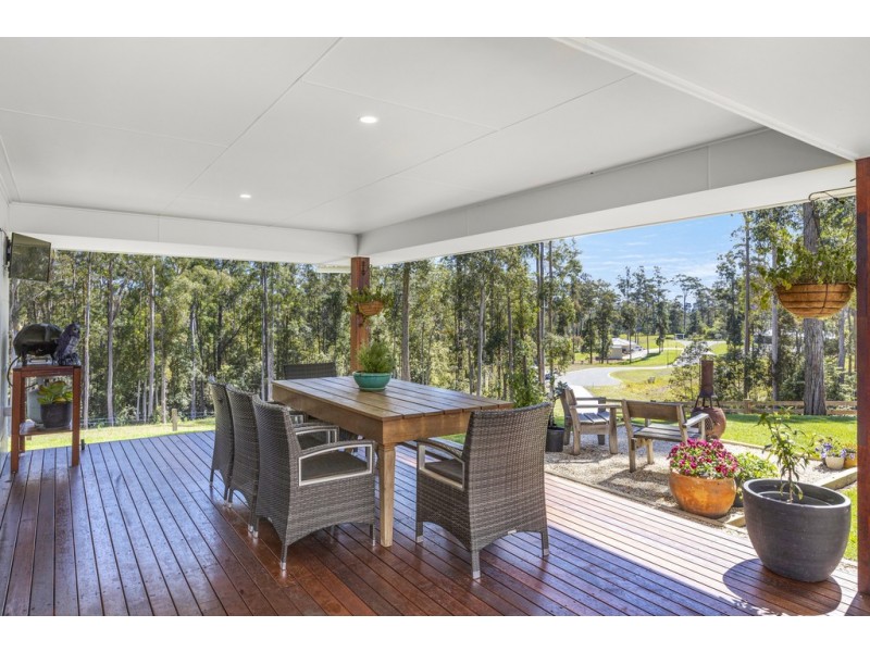 19 Harriet Place, King Creek NSW 2446