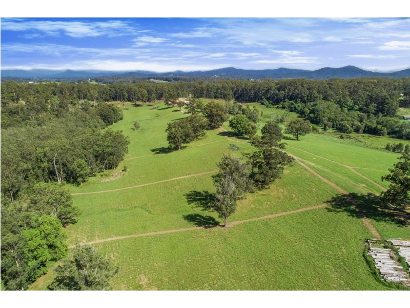 …… “Rosella Ridge” Old Coast Road, Nambucca Heads NSW 2448