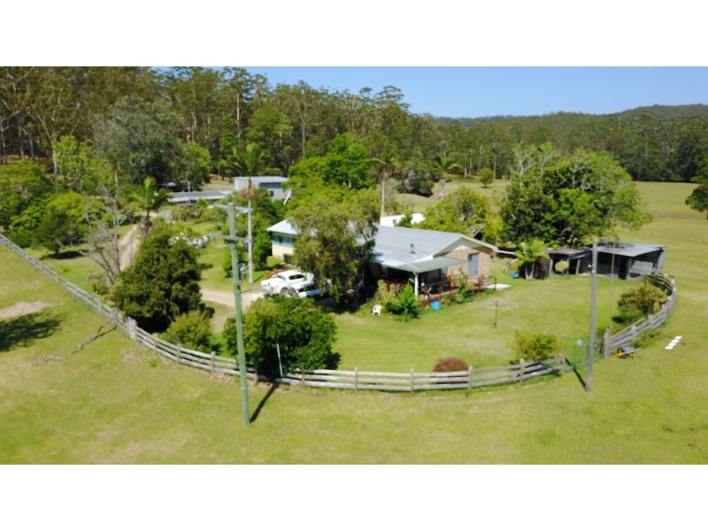 484 Blackbutt Road,, Herons Creek NSW 2443